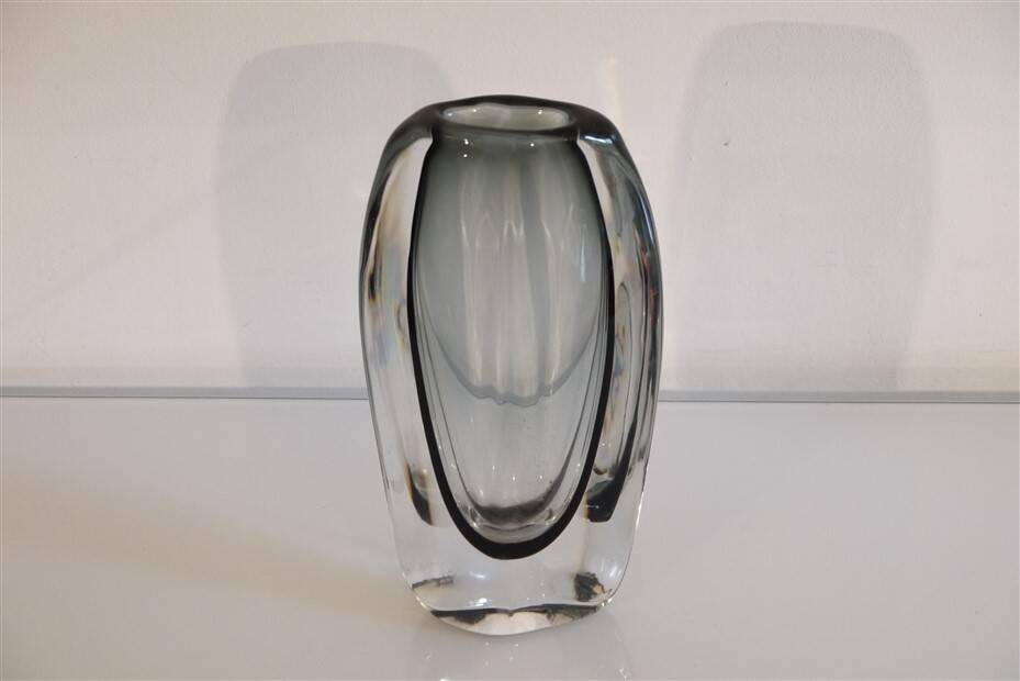 Swedish vase by Nils Landberg for Orrefors