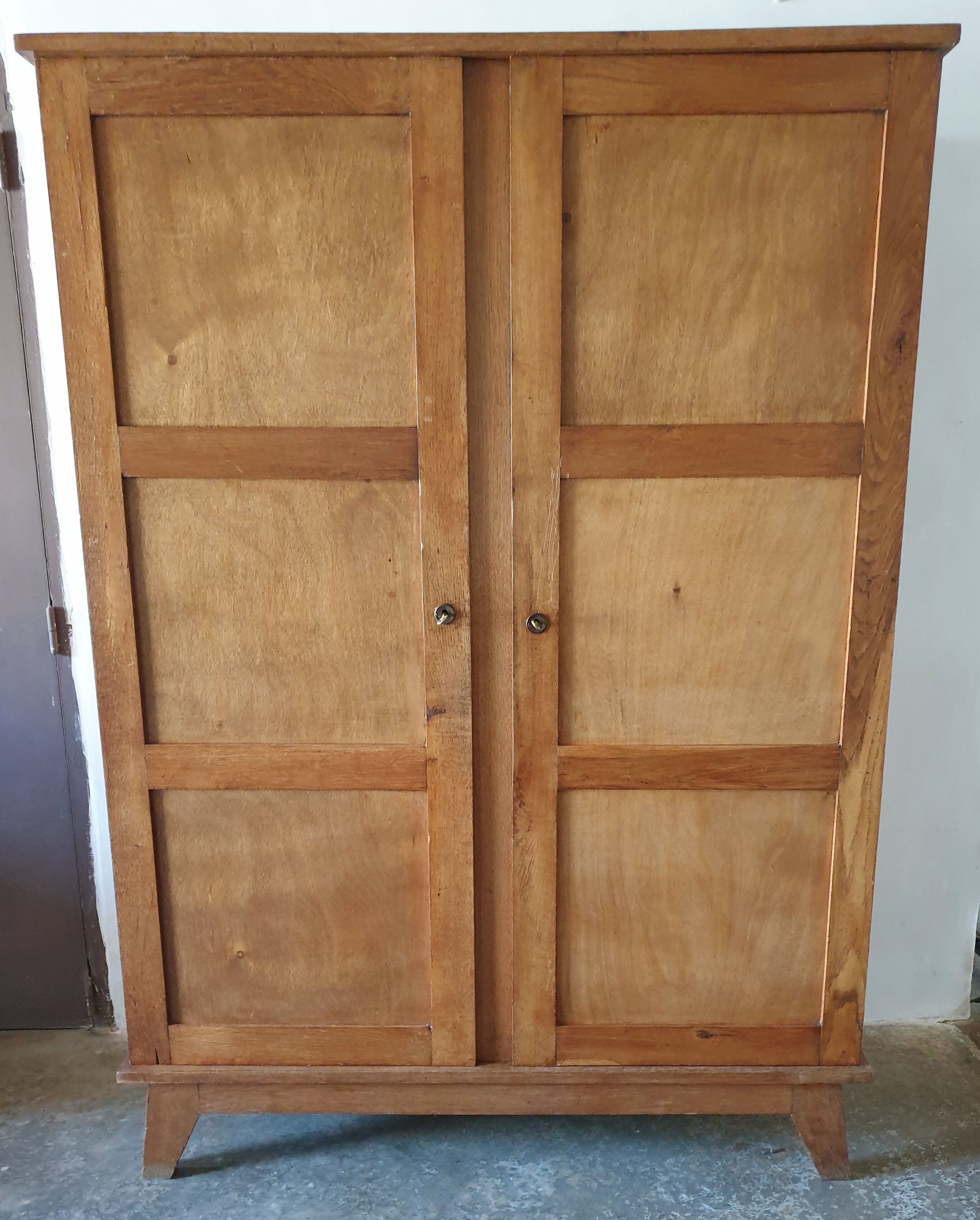 Vintage Parisian wardrobe