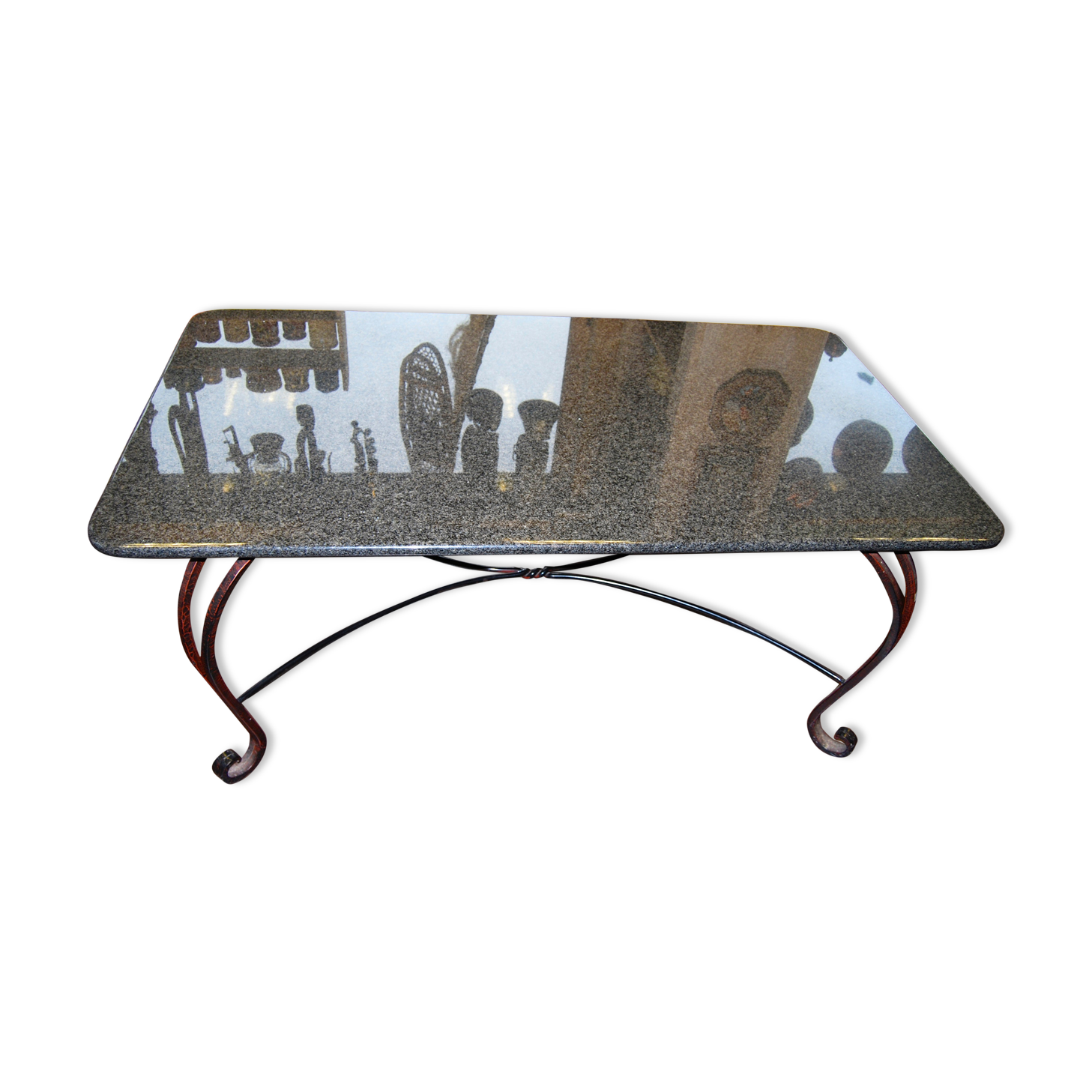 Table en fer forgé et plateau marbre granit