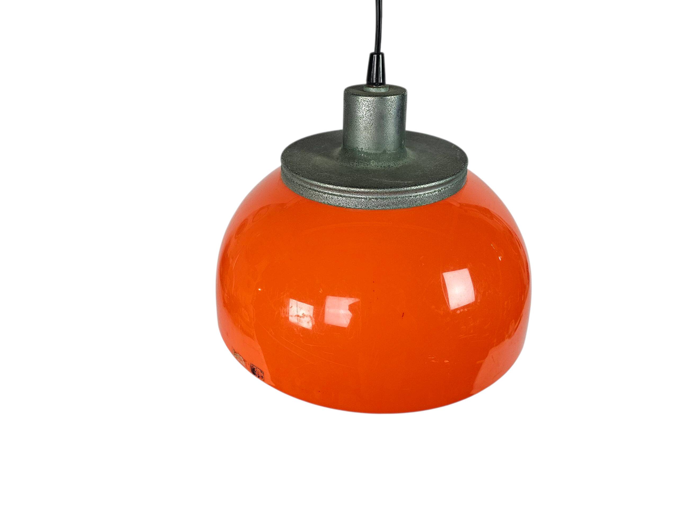 Harvey Guzzini - design Luigi Massoni - model Faro - plastic - Italy - 70's