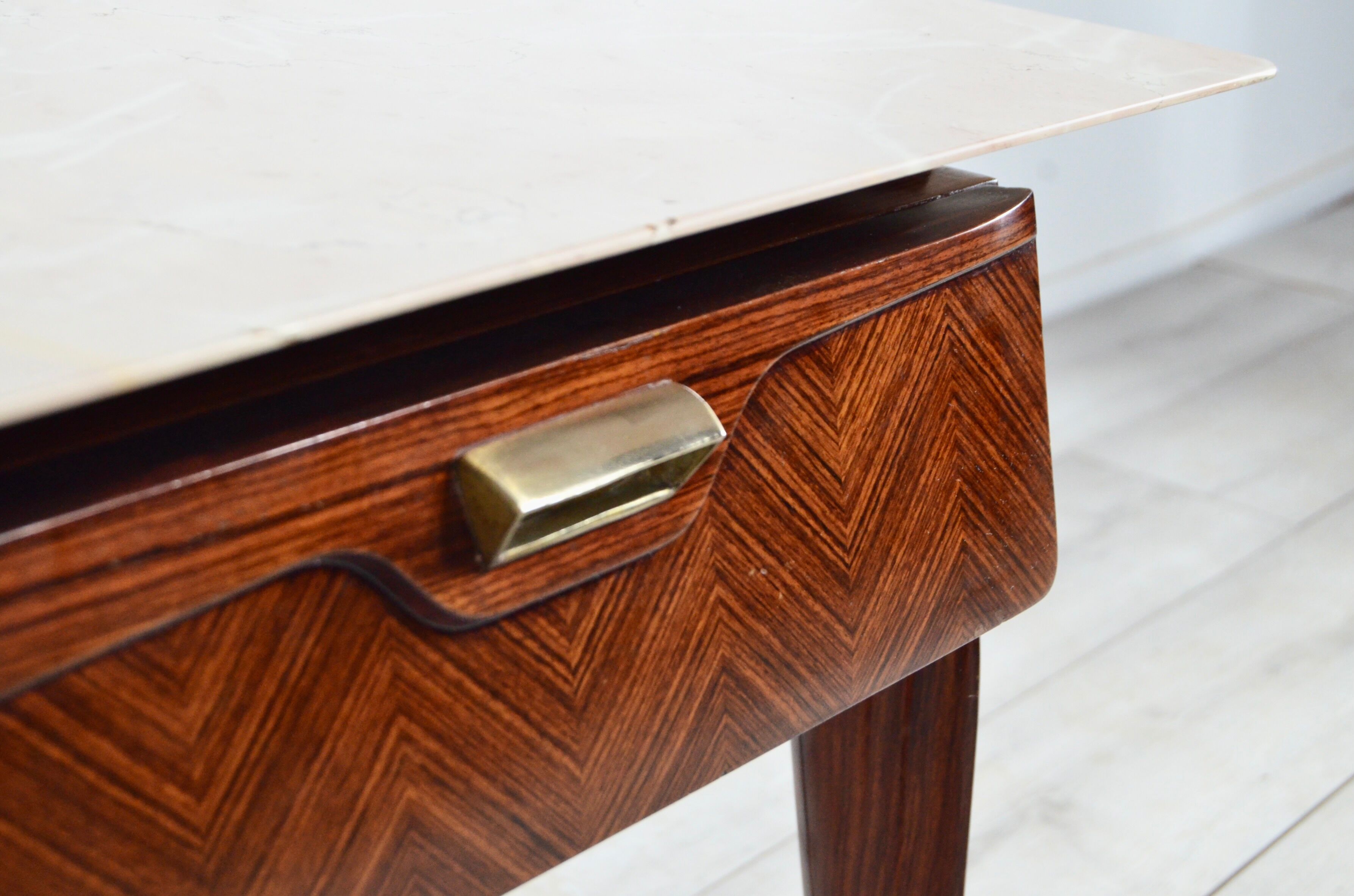 Set of 2 italian midcentury rosewood, carrara marble and brass bedside tables / cabinets. vintage