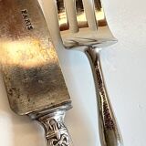 Silver-plated cutlery set with Minerva helmet, Paris