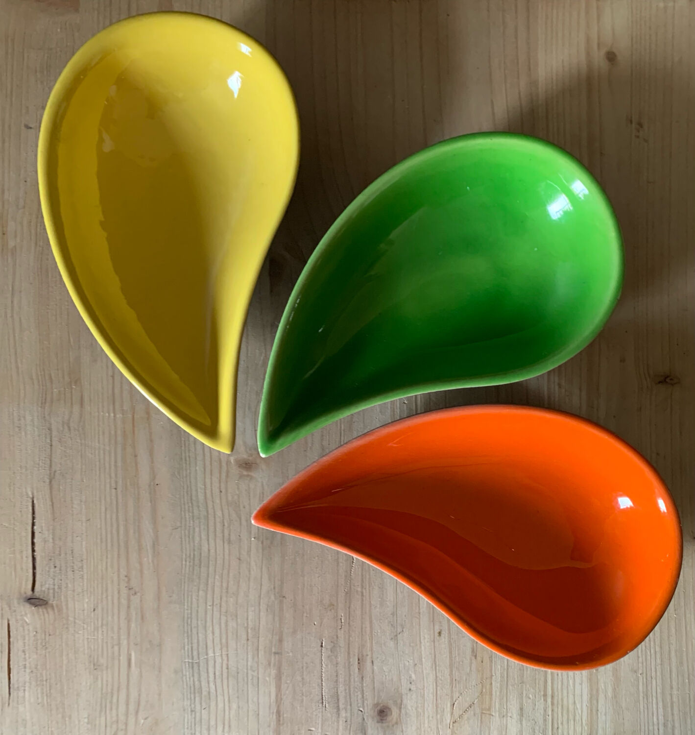 Vintage multicolor ceramic ramekins