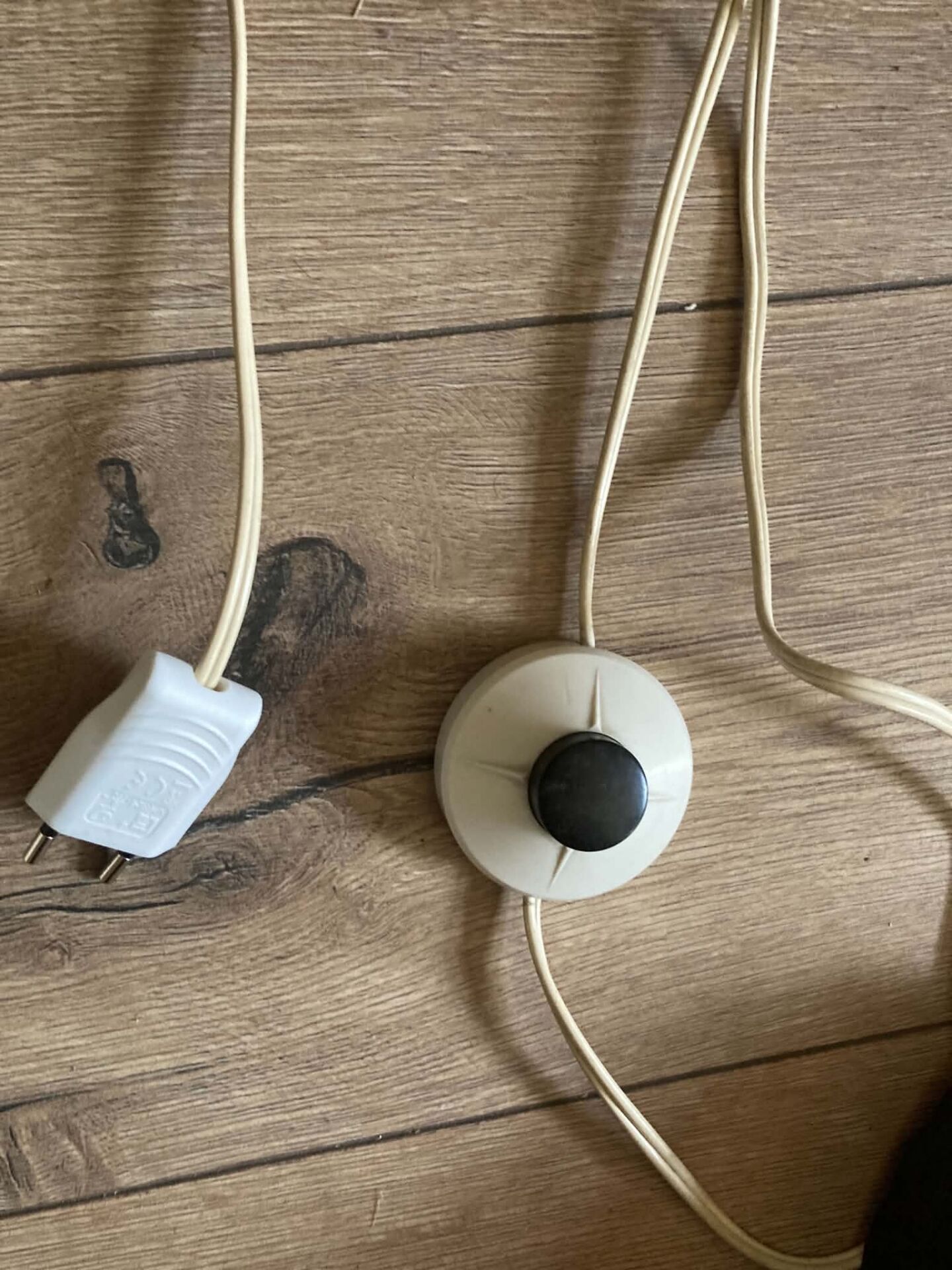 Lampadaire candélabre néo-classique en laiton doré et onyx — Style Flo