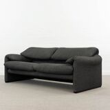 Maralunga 2.5-seat Sofa by Vico Magistretti for Cassina, Italy
