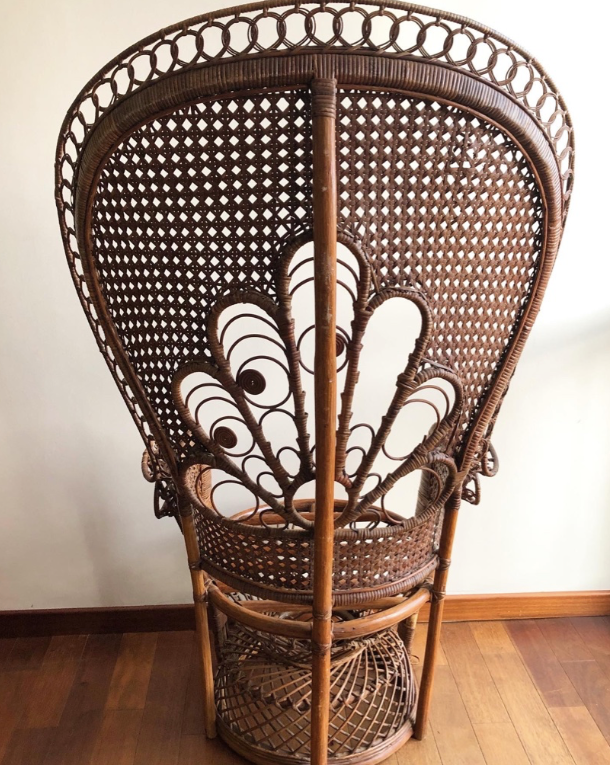Emmanuelle Chair