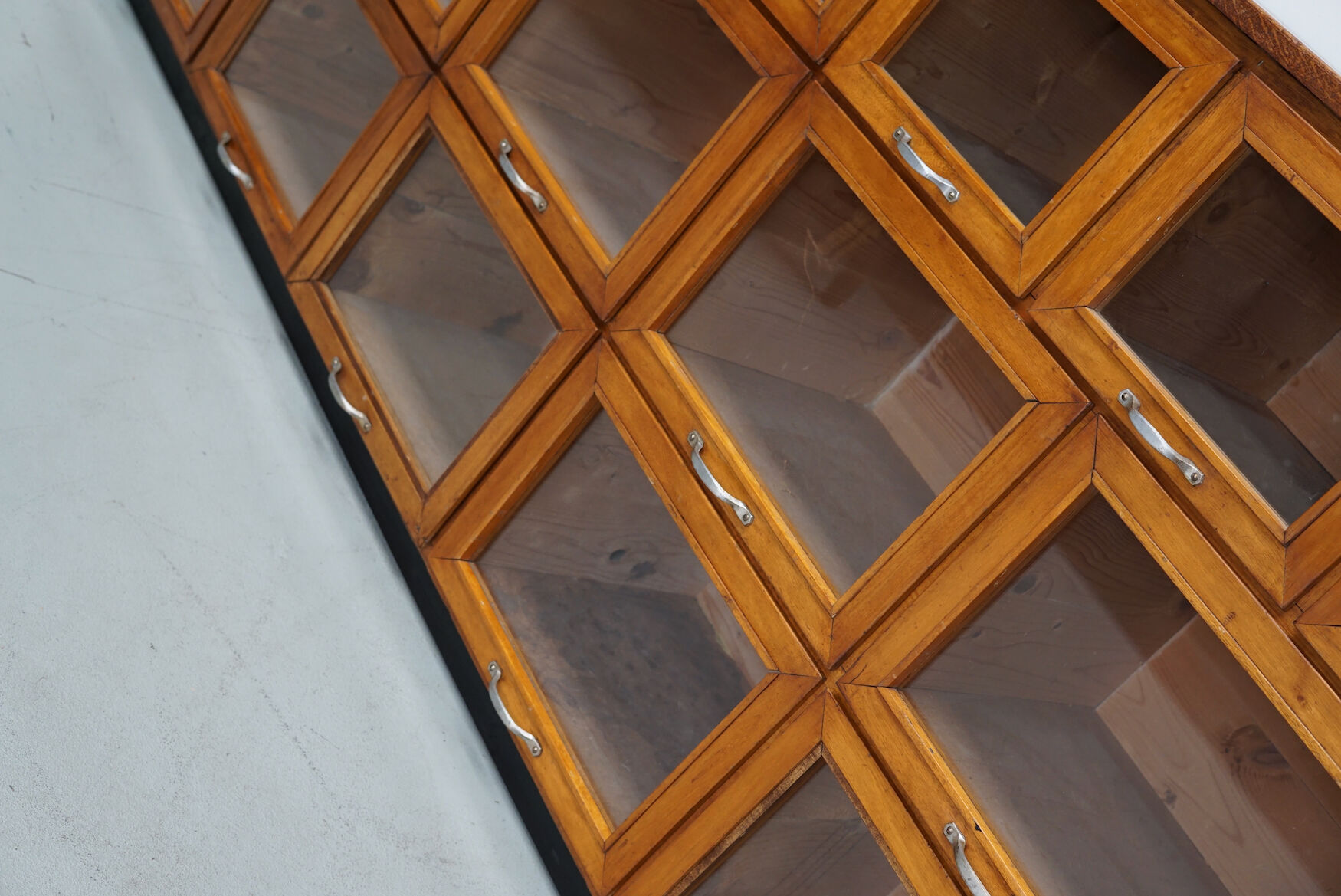 Vintage oak haberdashery cabinet / display cabinet, Netherlands, 1950s