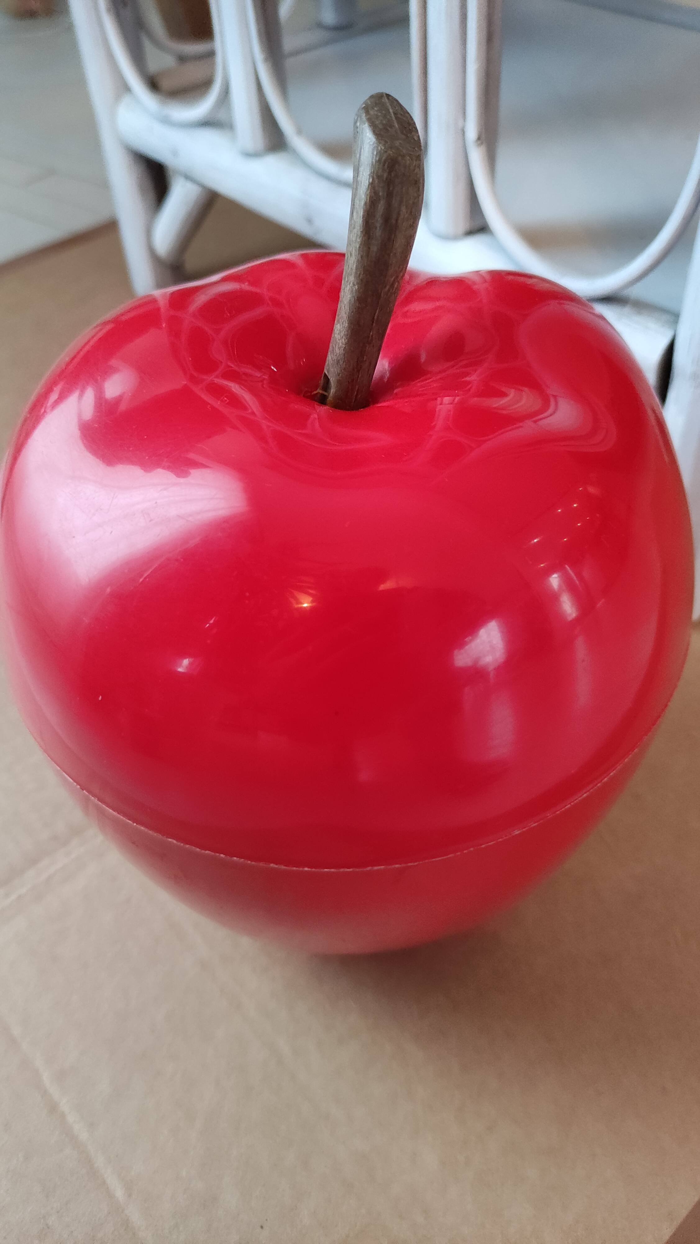 Vintage apple-shaped ice bucket