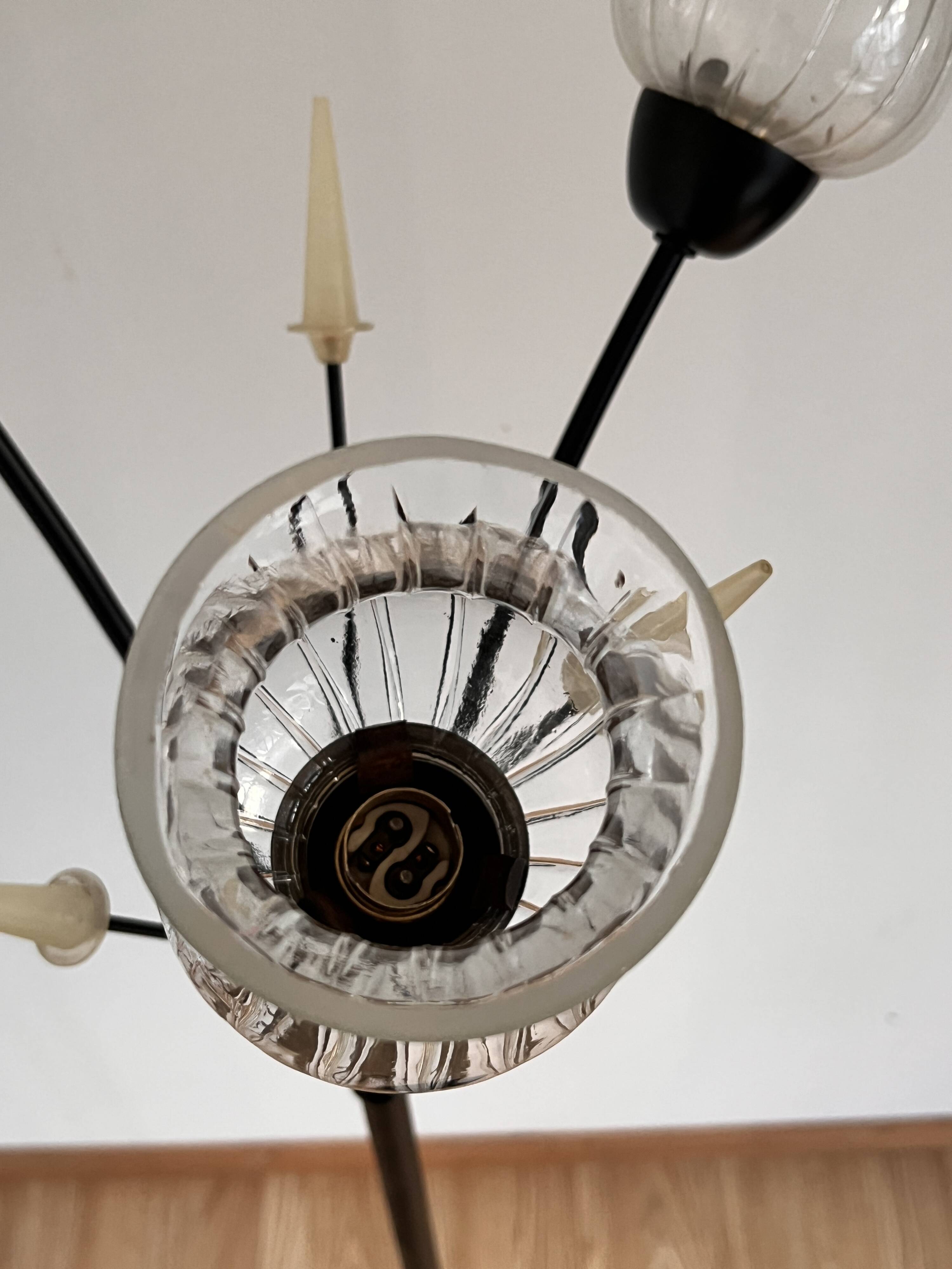 Three-light tulip floor lamp