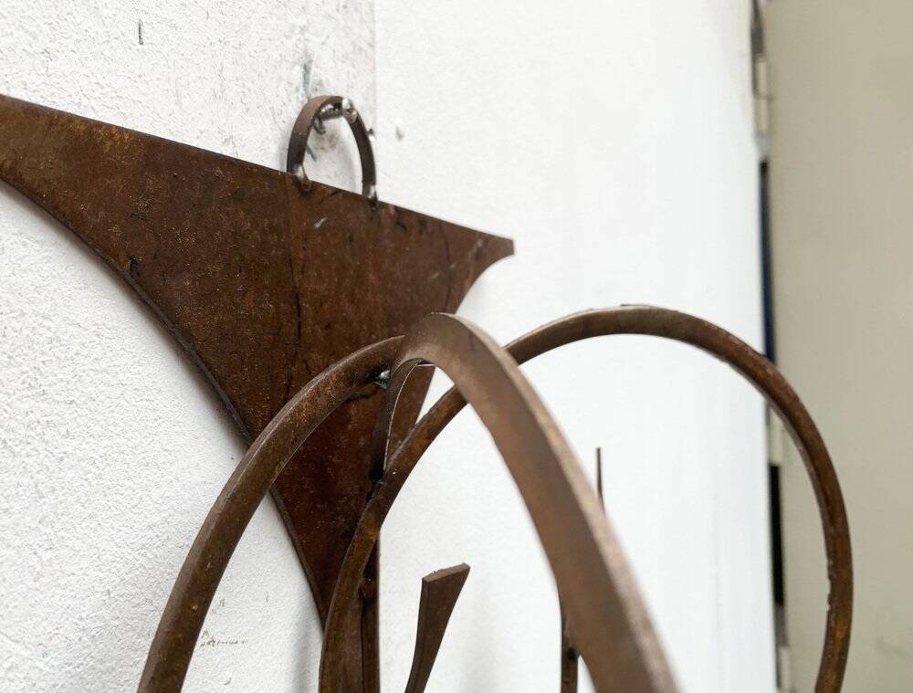 Danish mid-century brutalist metal wall sculpture and candle holder by Henrik Horst, 1960s.