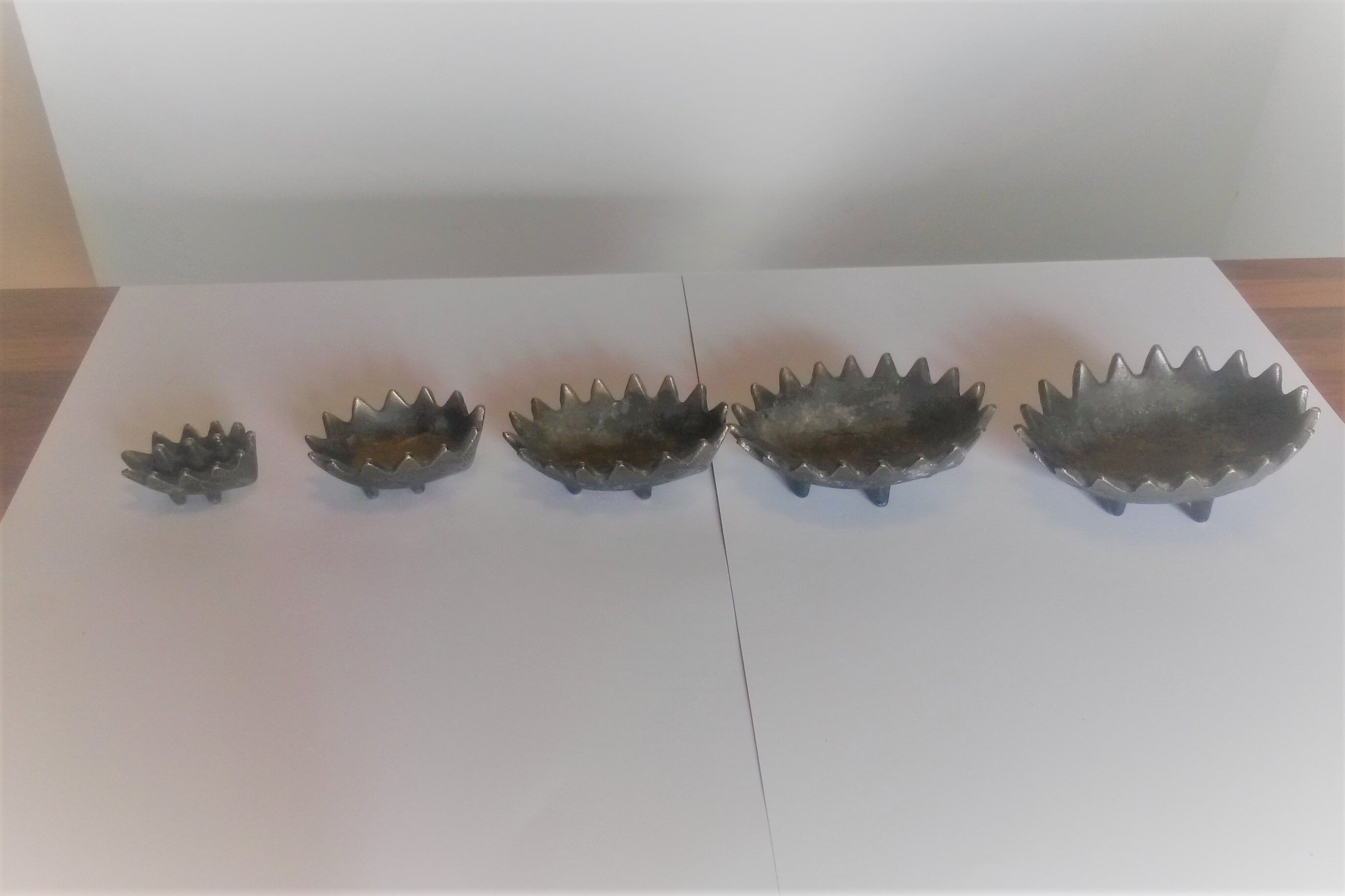 Ashtrays trundle hedgehog 1970