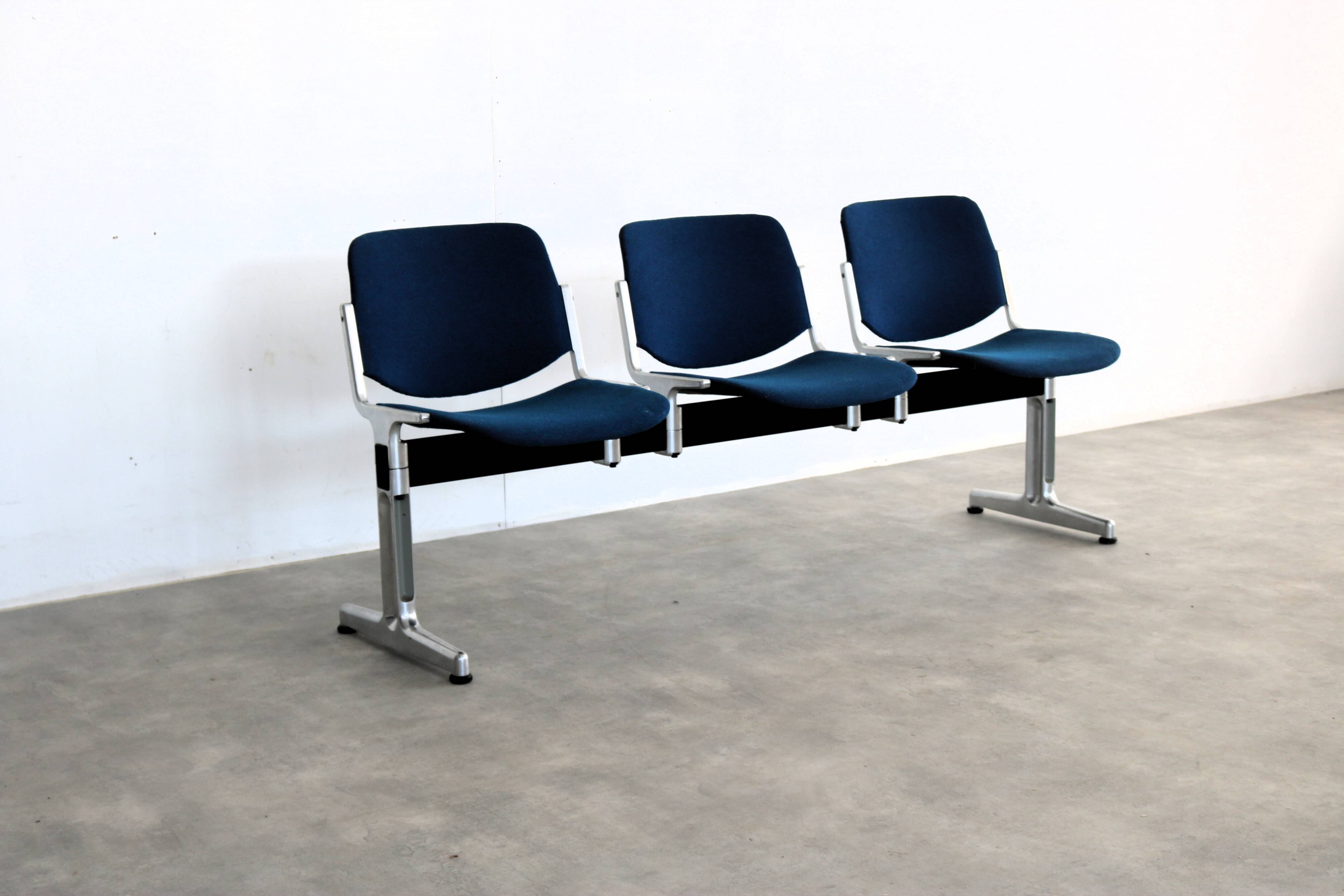 Vintage bench | waiting room bench | 1970s | Castelli