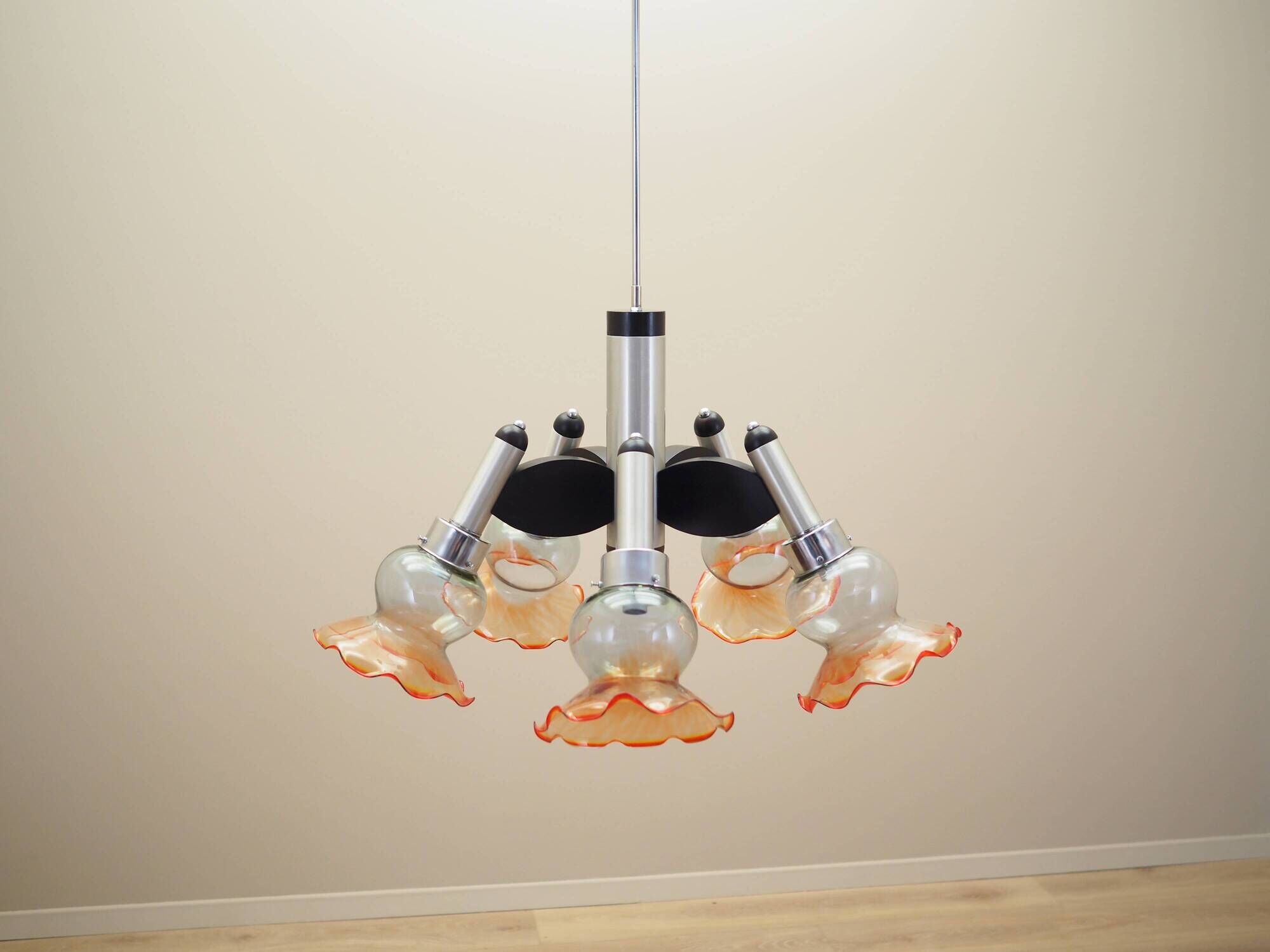 Chandelier, Italian design, 1970s, made in: Italy