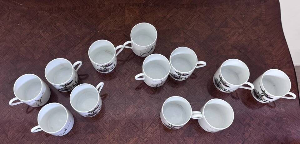 Limoges porcelain tea service – Asian decor "Bird and Peony"