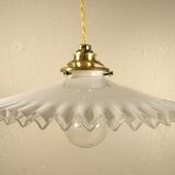 Opaline suspension