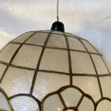 Mother-of-pearl suspensions