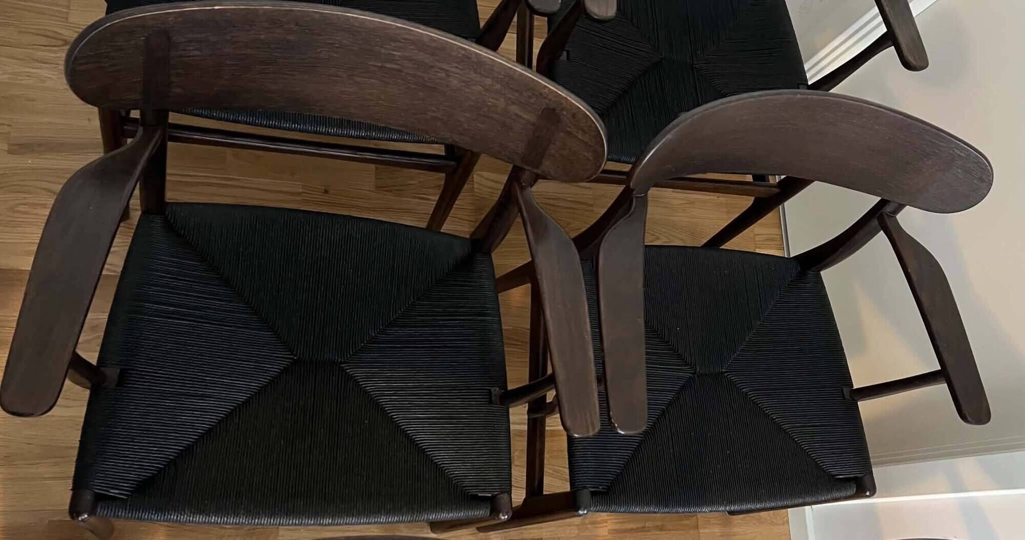 Ensemble complet de chaises de salle à manger CH 26 Wegner