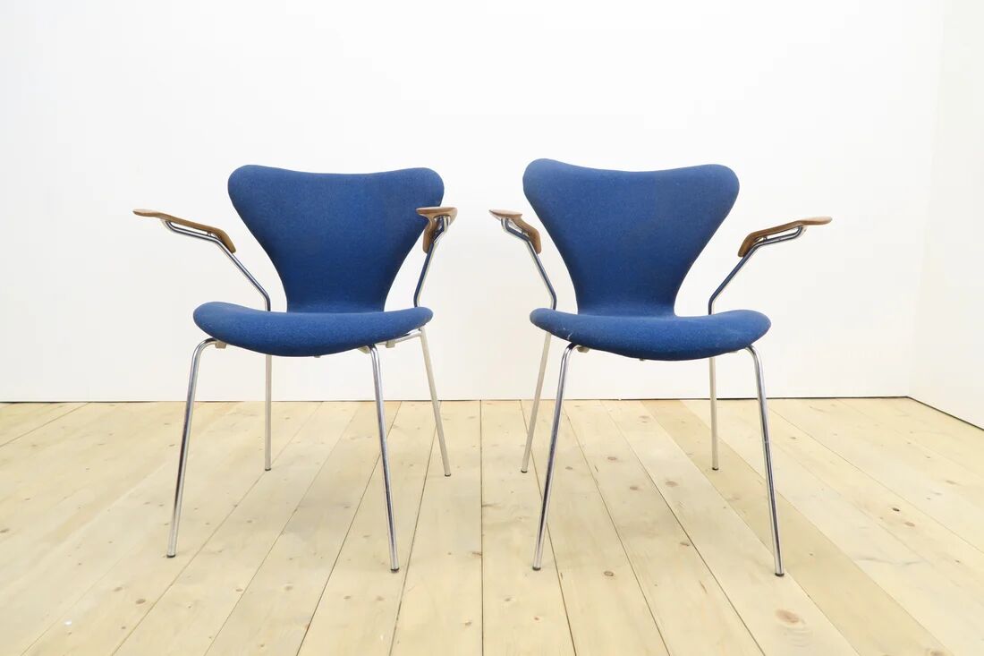 Paire de chaises Arne Jacobsen, années 1970
