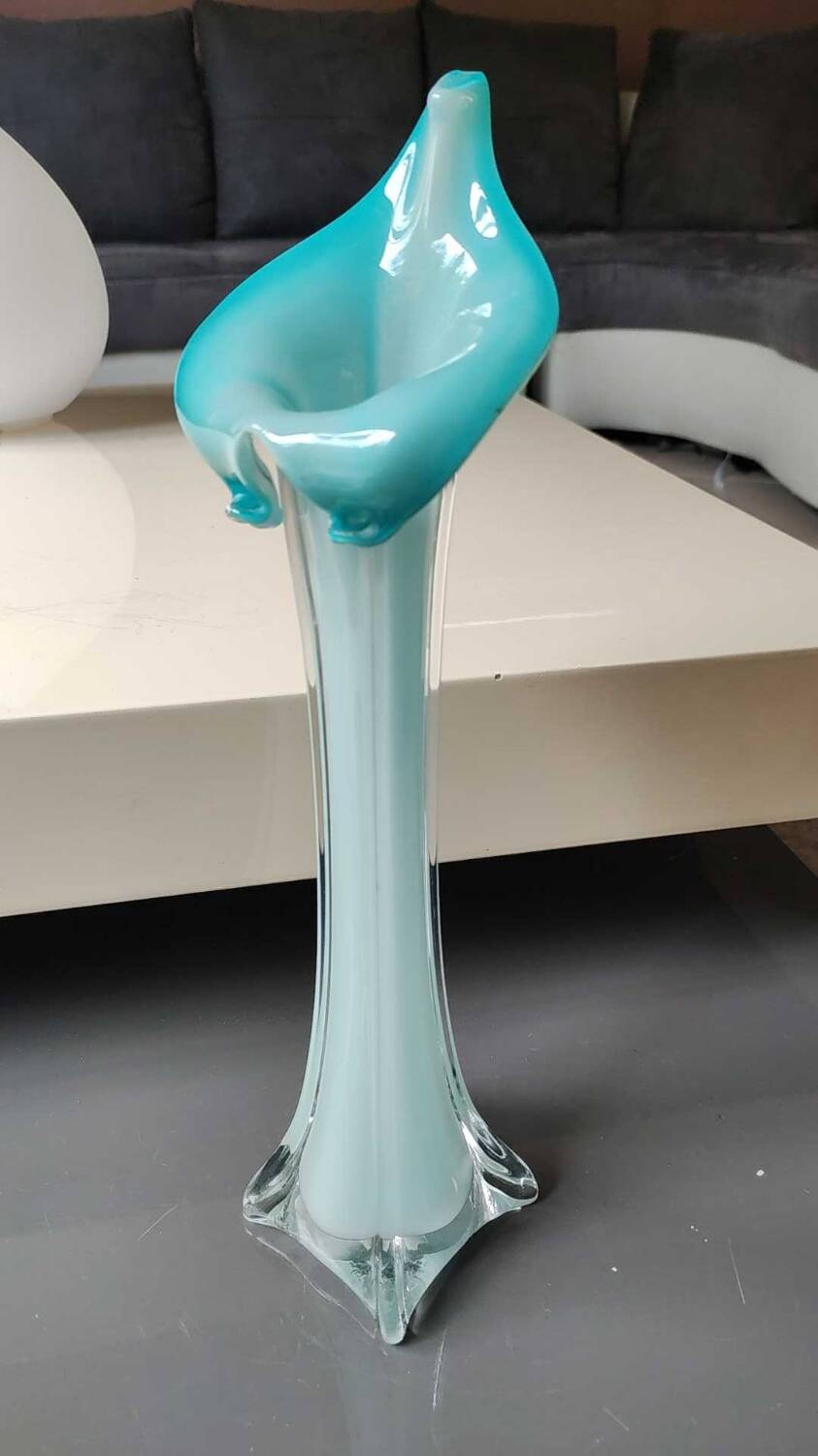 Soliflore vase in floral shape/Arum Flower. In opaline/blown glass. High 34 cm