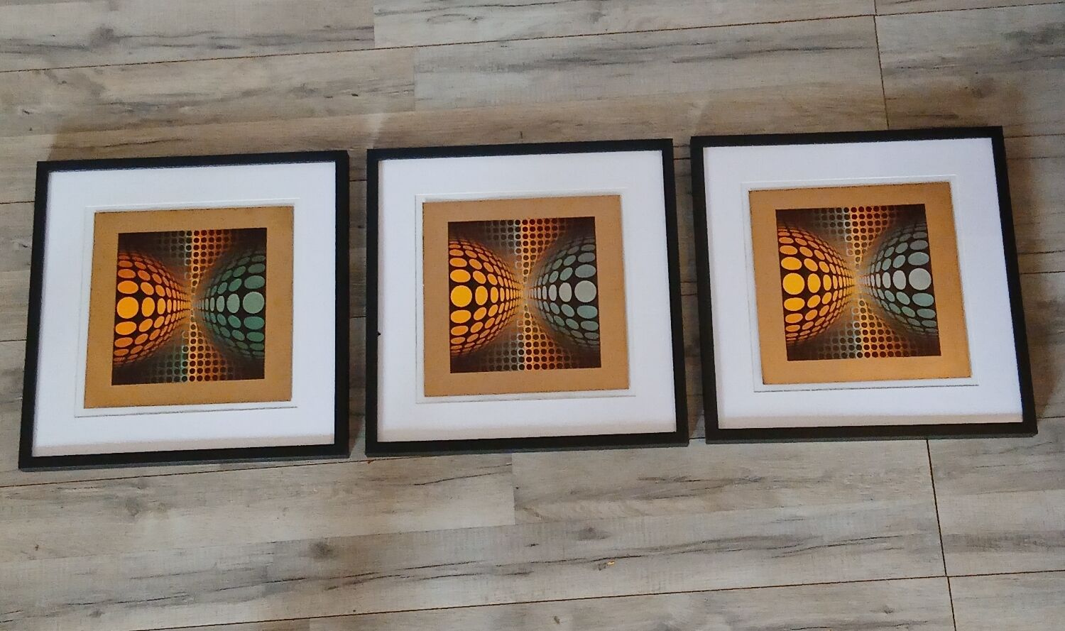 Optical Art Triptych - Victor Vasarely - 3 Frames 40x40cm