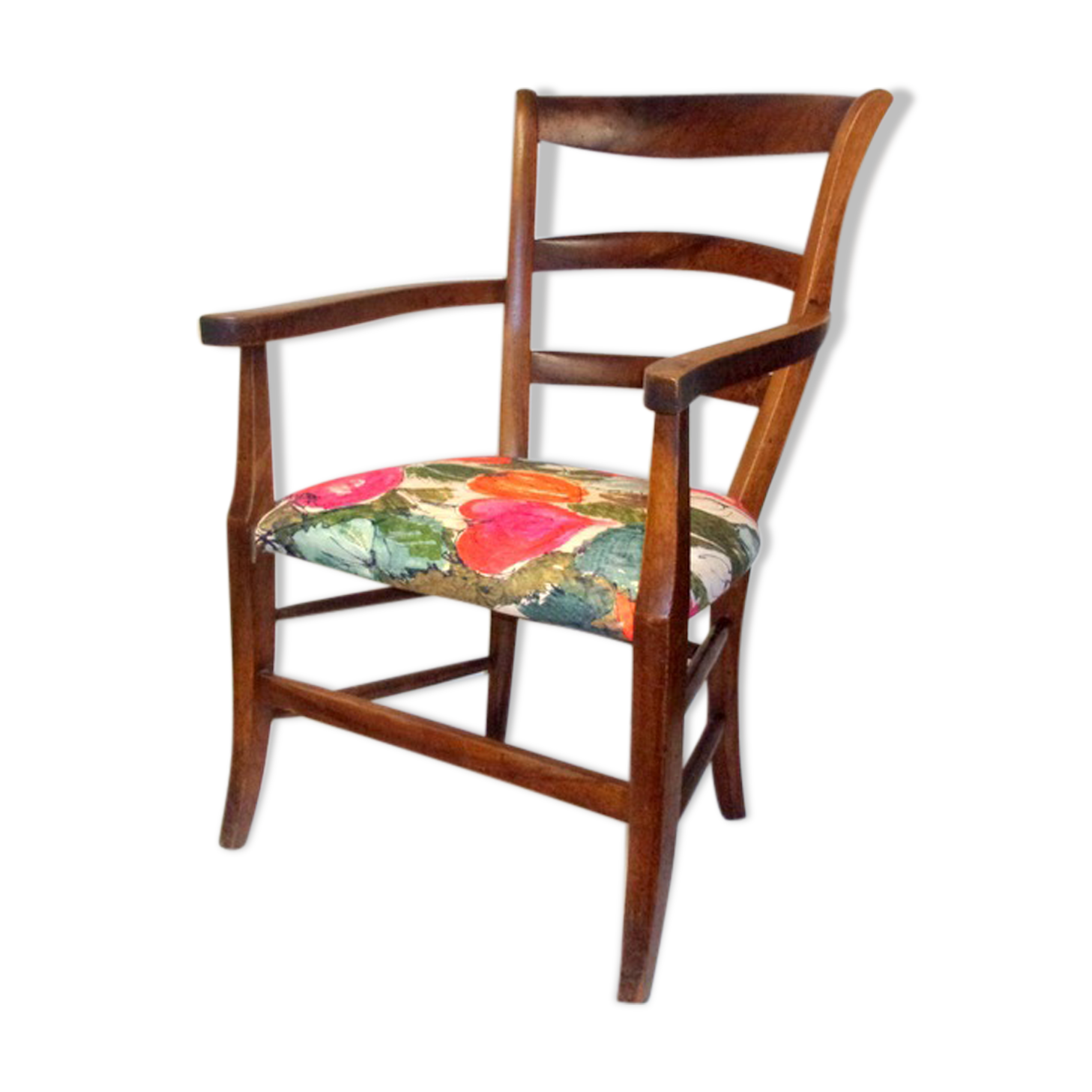 Chair in Walnut at the beginning of the 20th