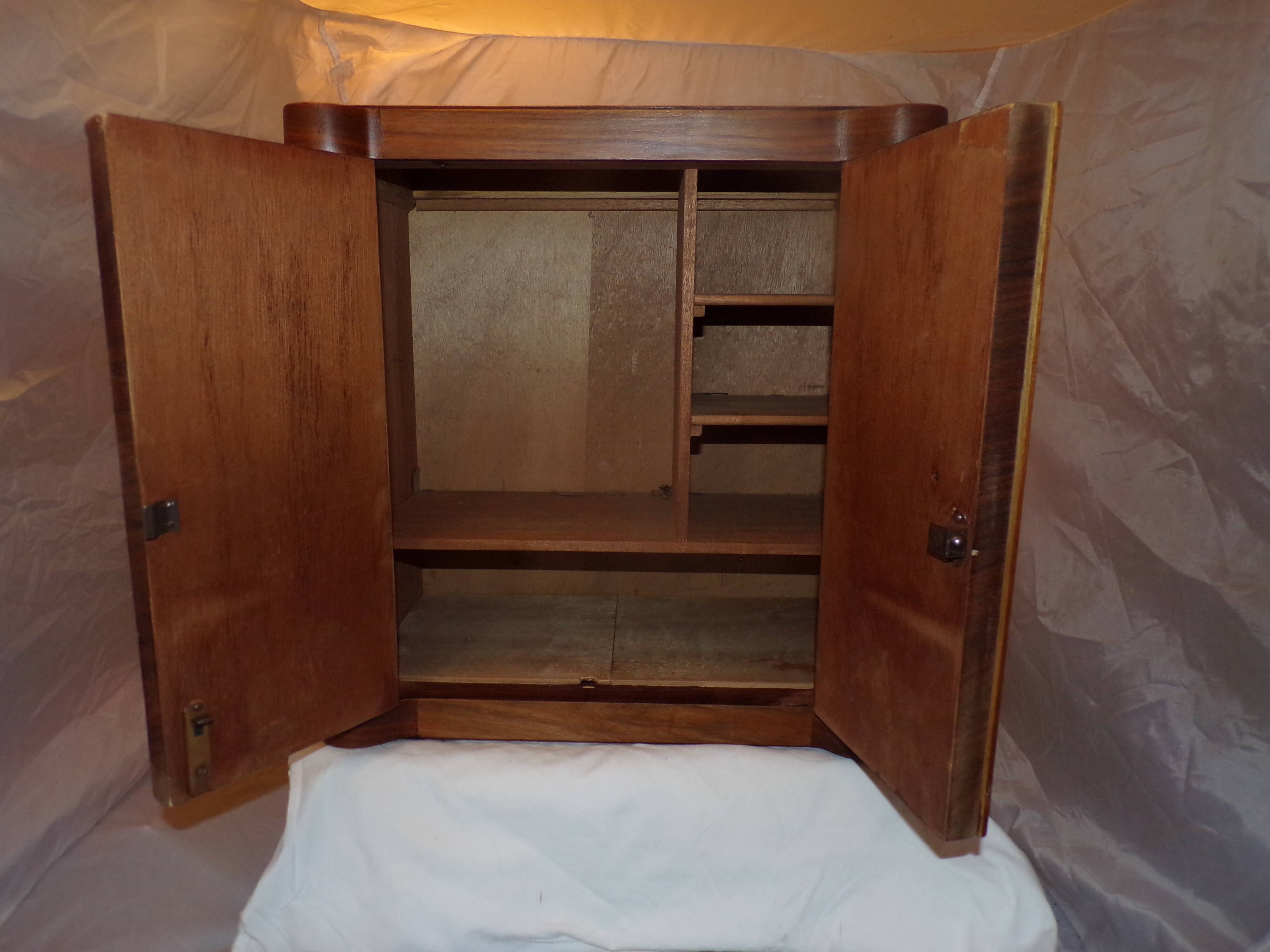 Art Deco wall-mounted cabinet, 1930s