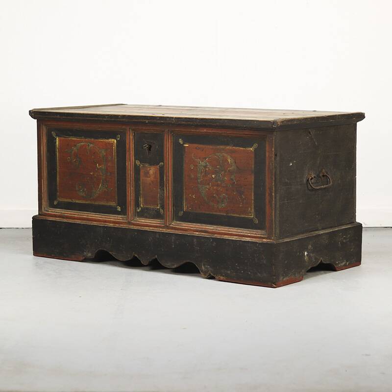 Very large painted folk art rustic farmhouse bridal chest / dresser