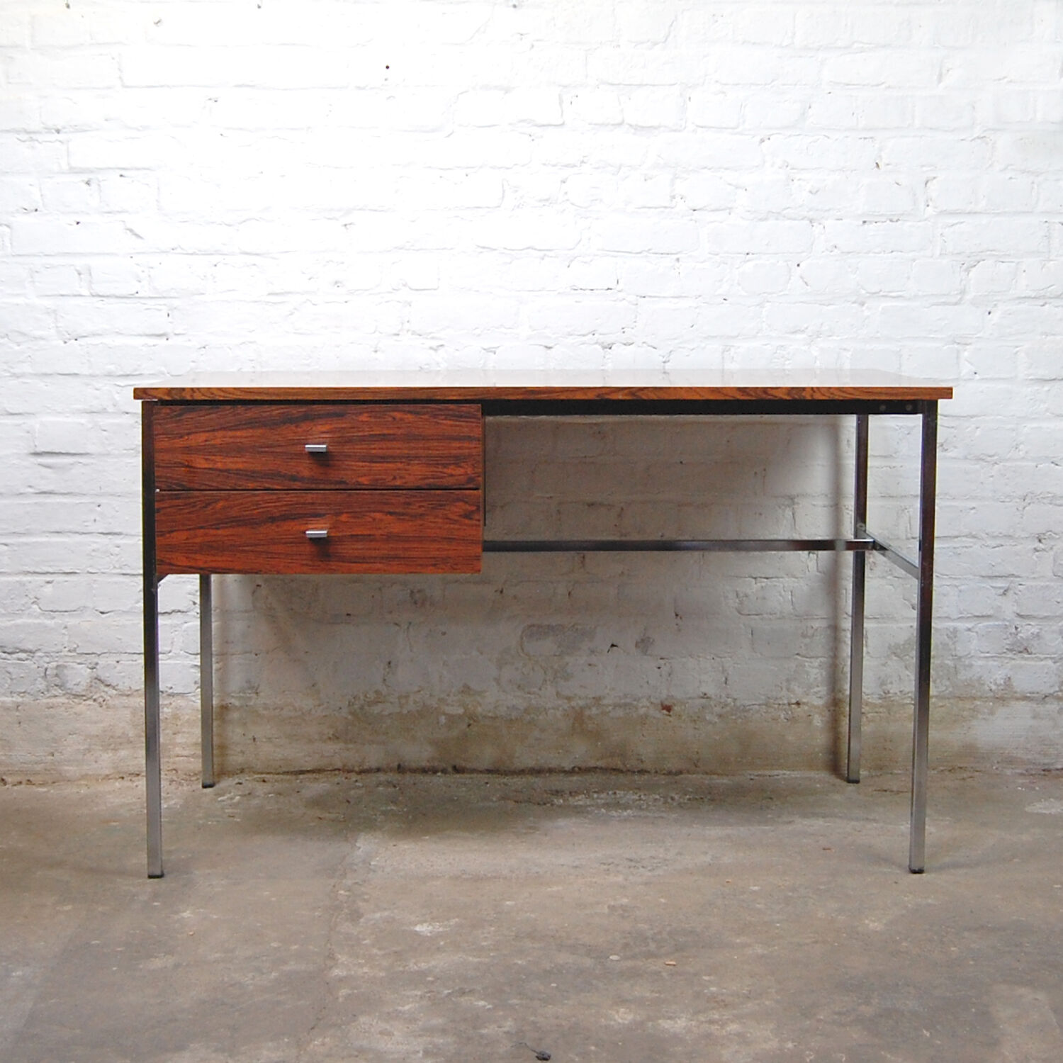 Vintage desk "Etudiant" by Pierre Guariche for Meurop 1965