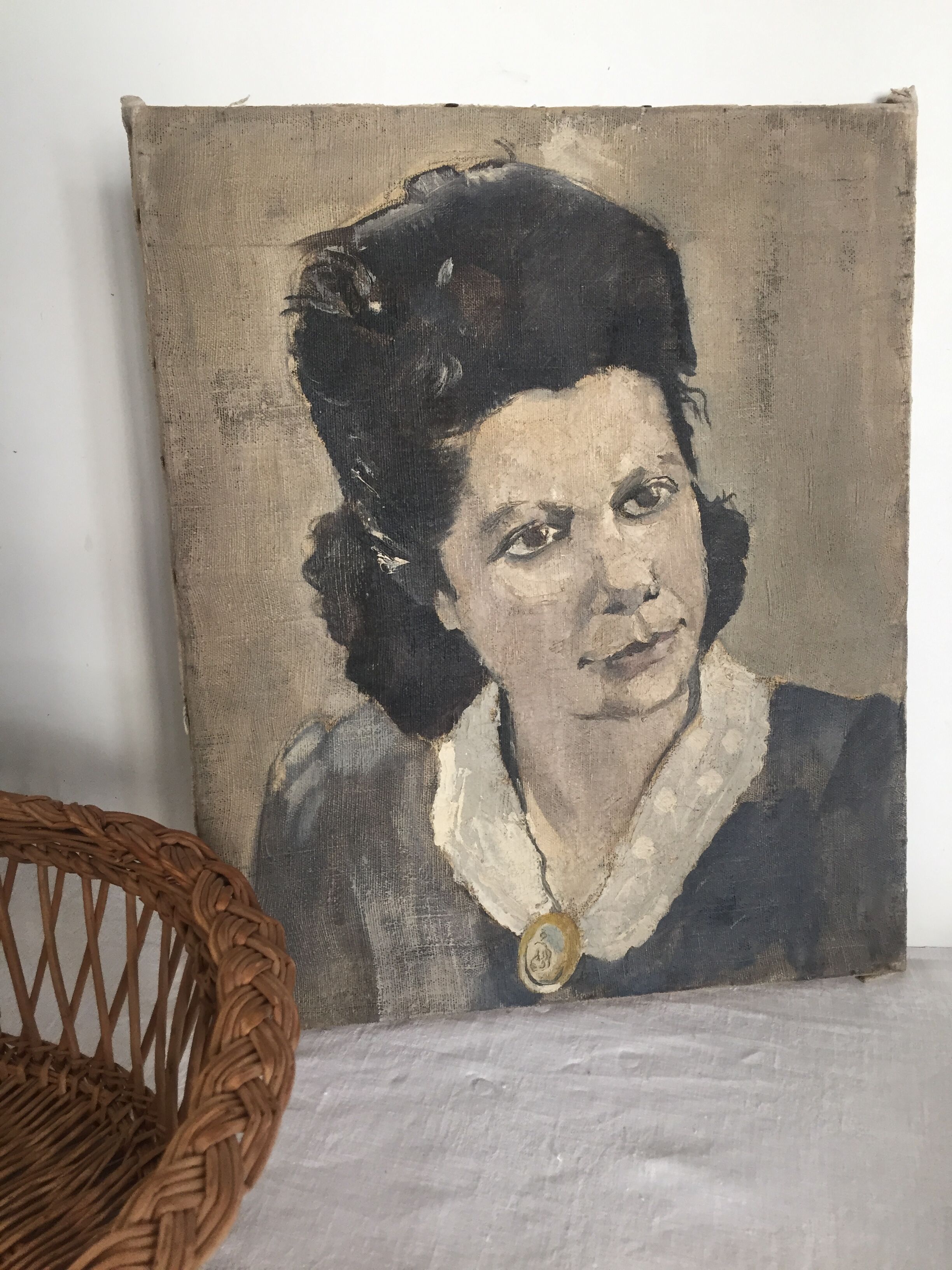 Oil on canvas: "Woman of the 40s"