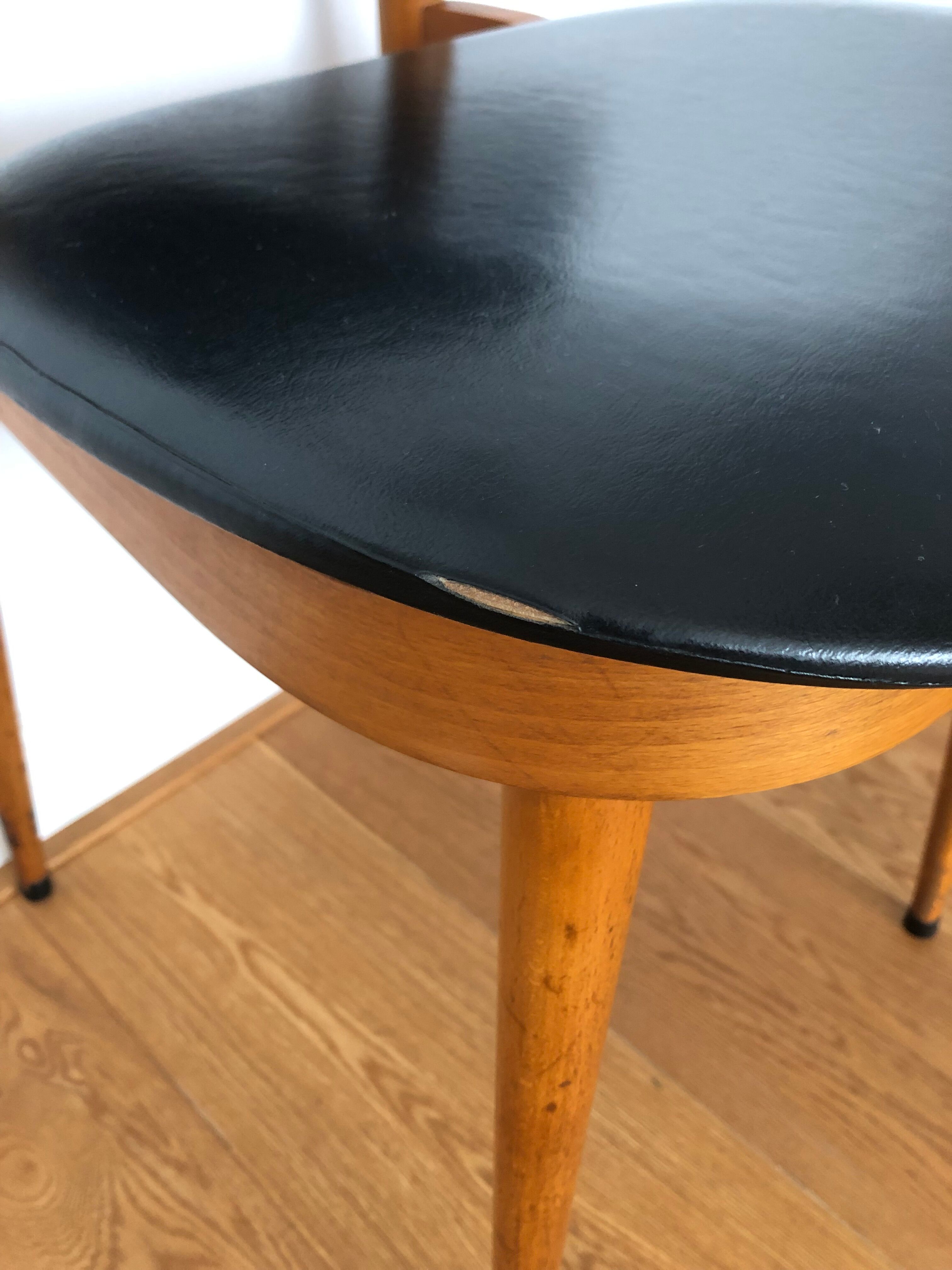 Set of 6 Pegasus chairs