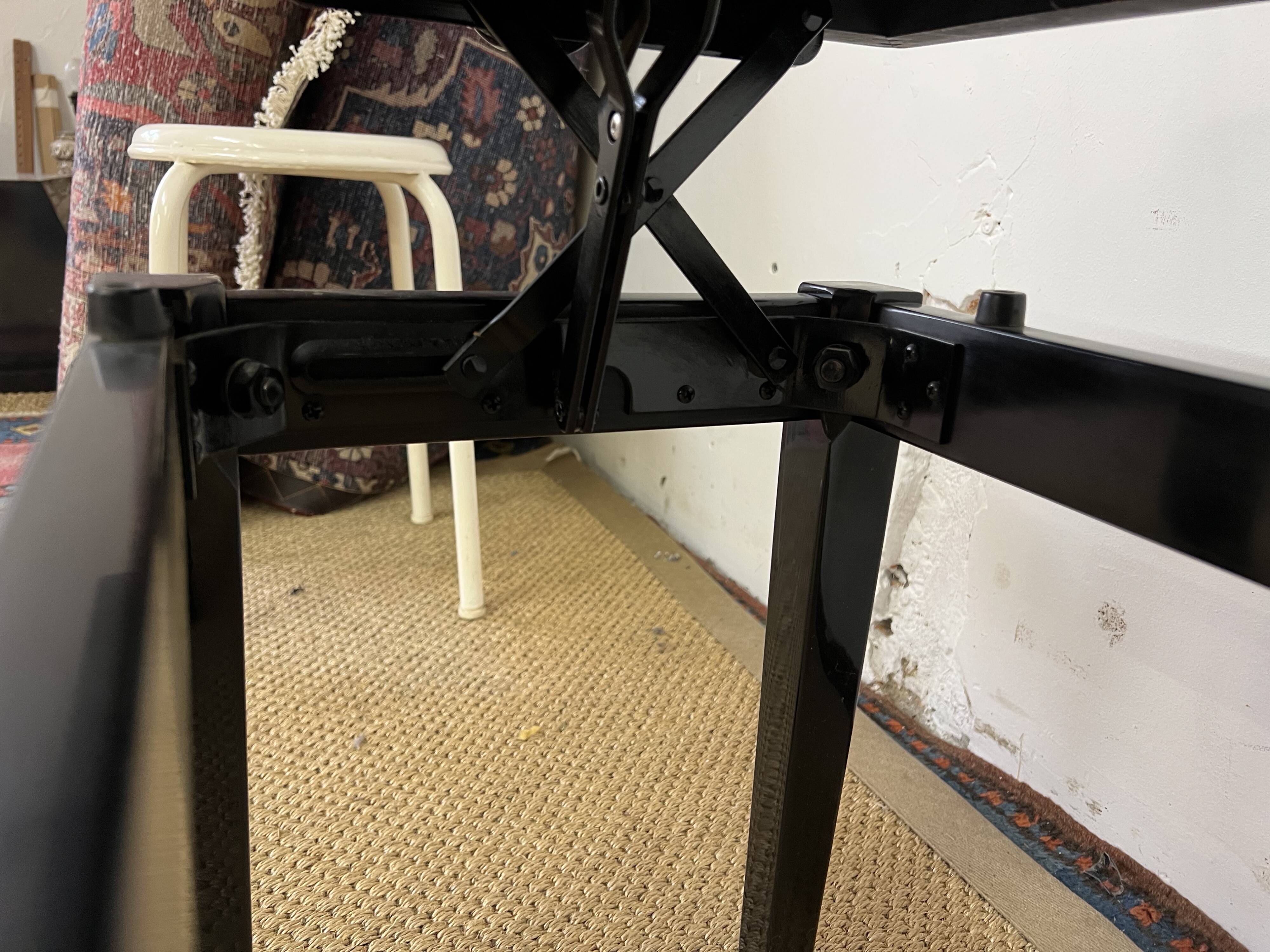 Banc de piano réglable en hauteur