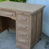 Adult administrative desk