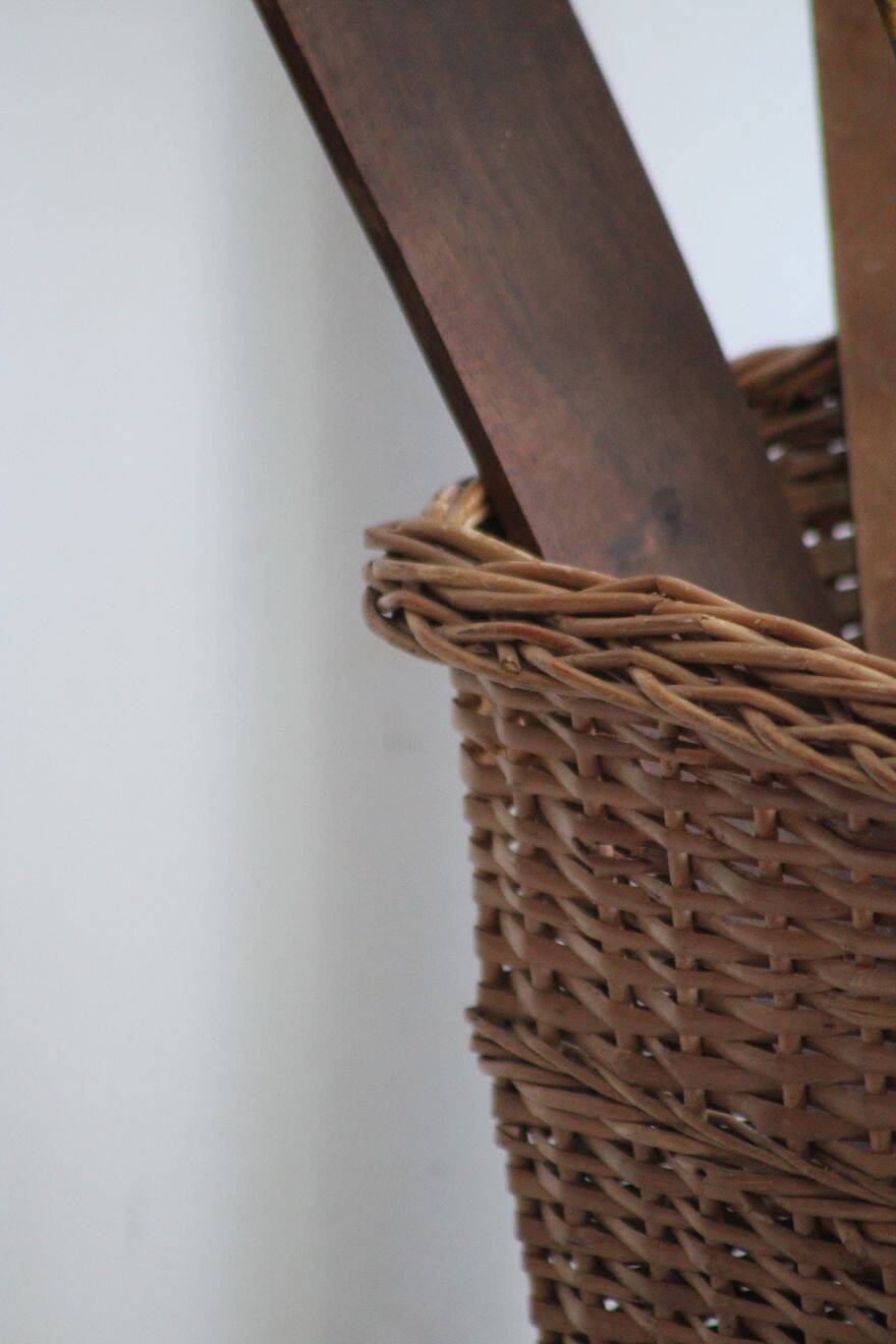 Wicker wastebasket