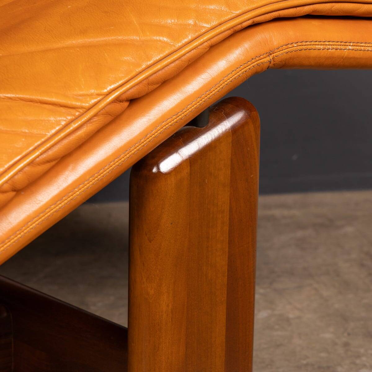 20Thc Italian Periplo Leather Chaise Longue By Tarcisio Colzani