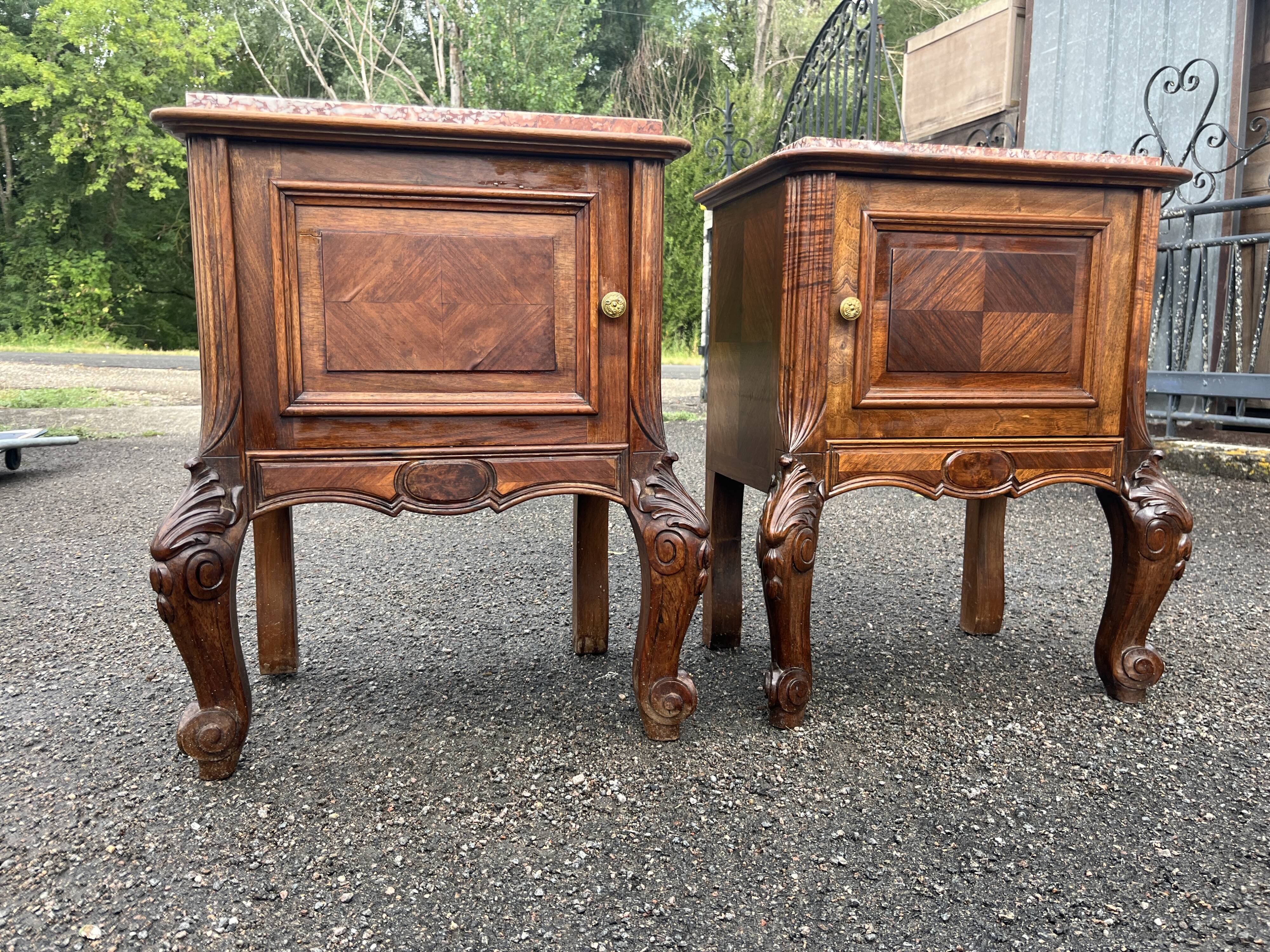 Pair of Louis XV style bedside tables with marquetry veneer, marble top, f