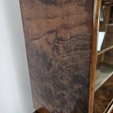 Art Decò display cabinet in walnut burl
