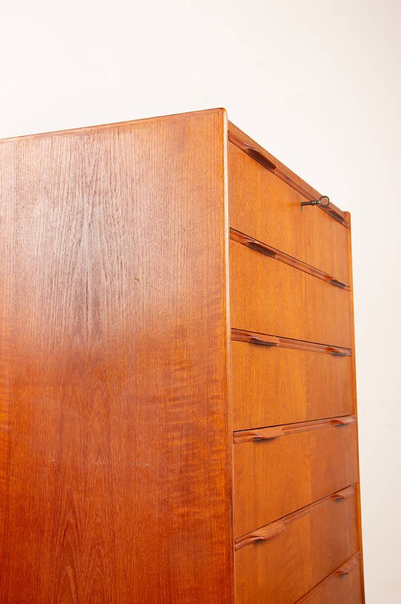 Large Danish chest of drawers, tallboy, 7 teak drawers by Henning Jørgesen.