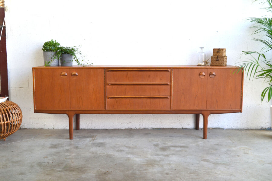Enfilade by McIntosh in teak * 213cm