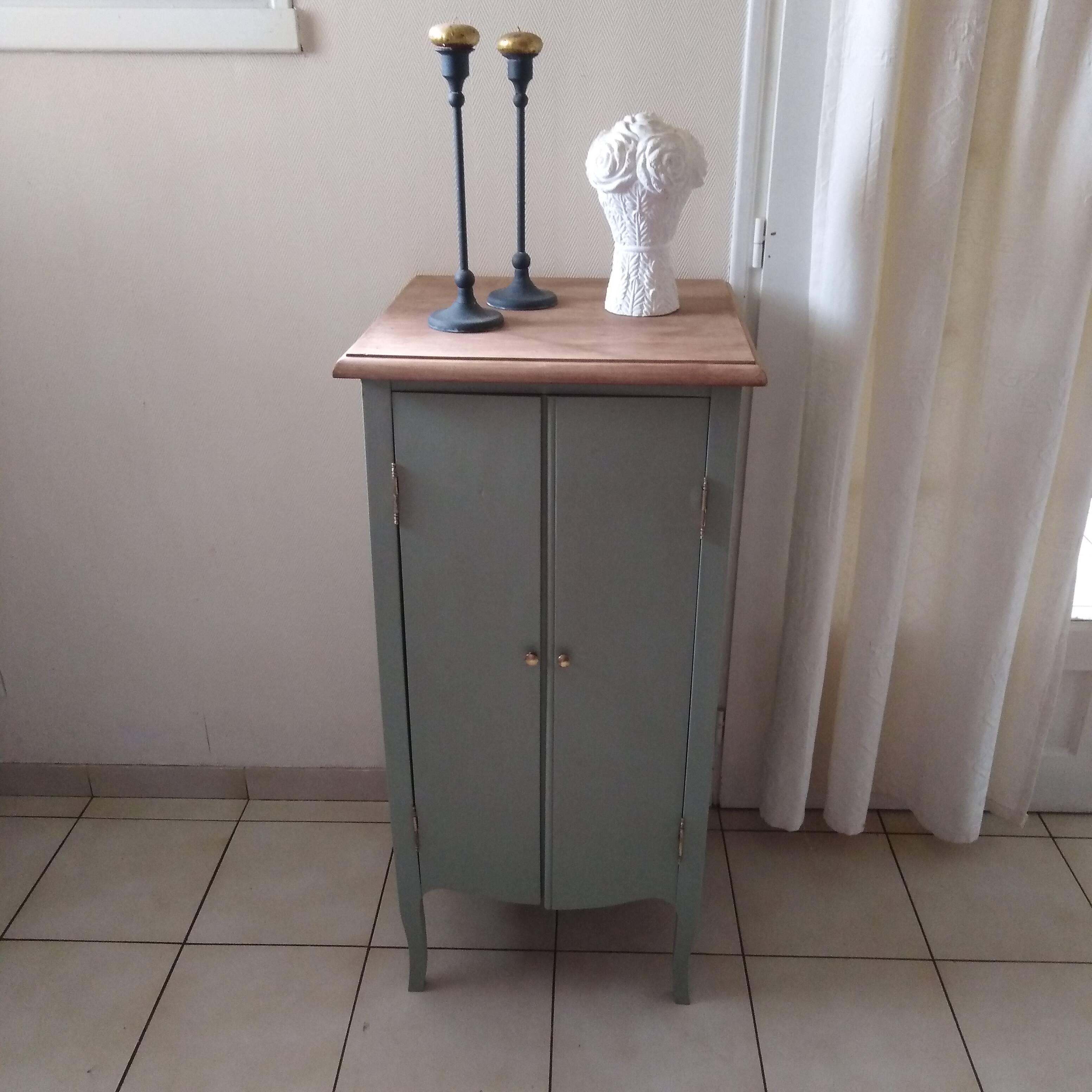 1970s accent furniture