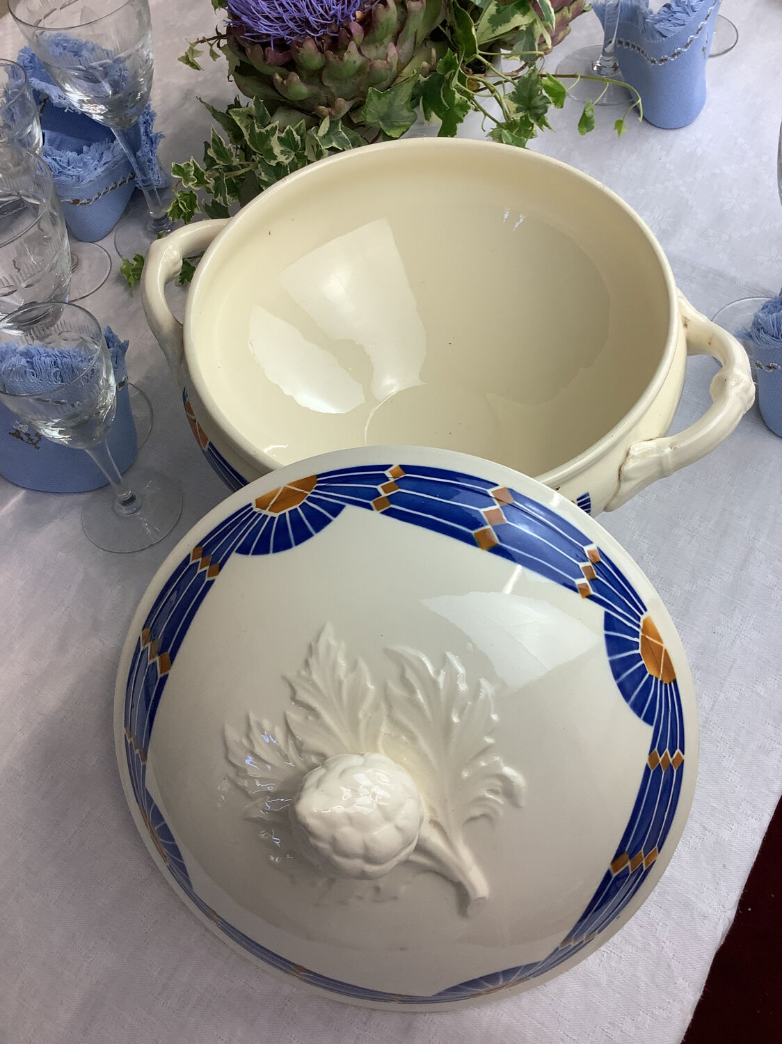 Old tureen made in France Badonviller