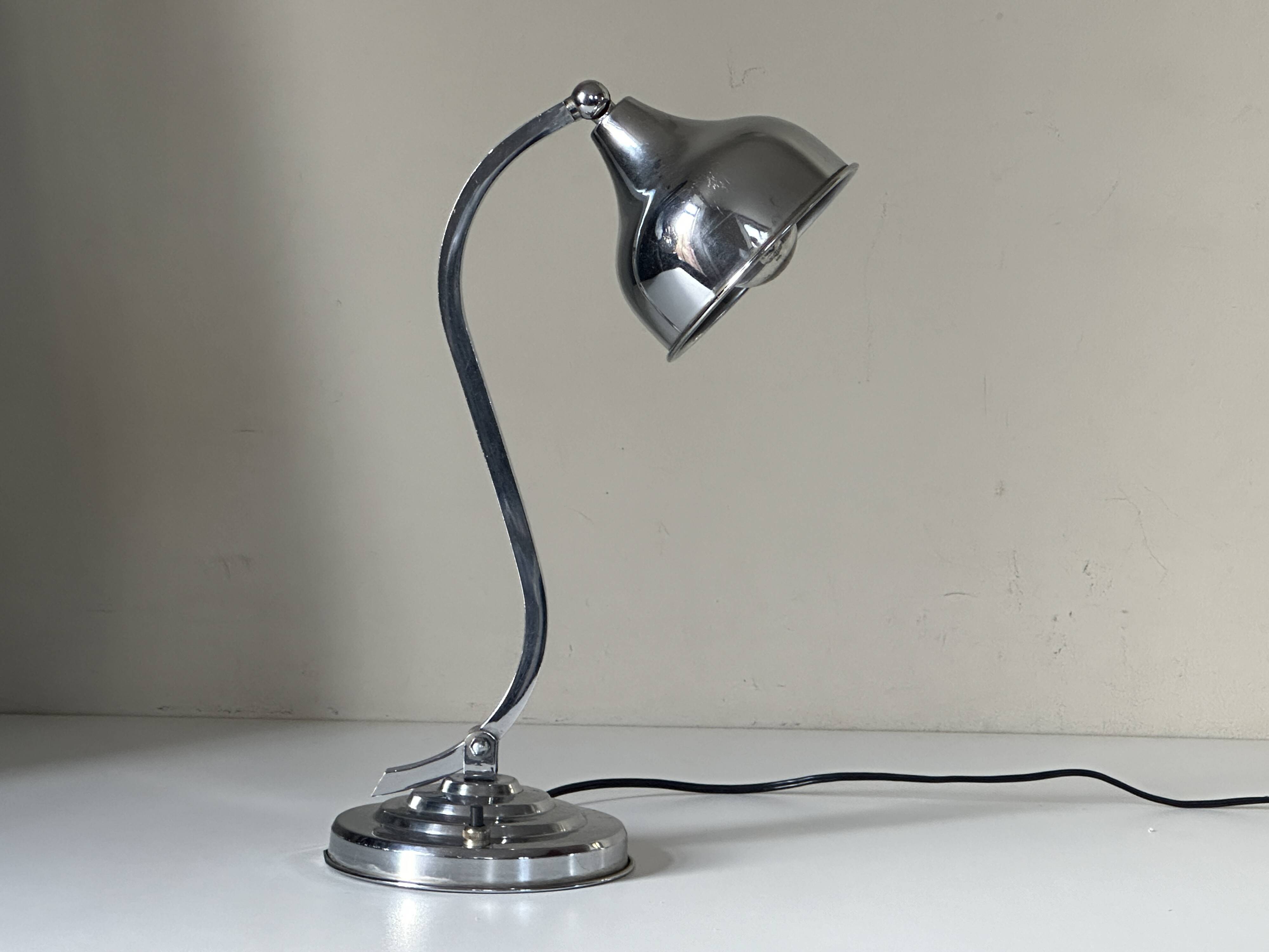 Vintage 50s design swan neck lamp