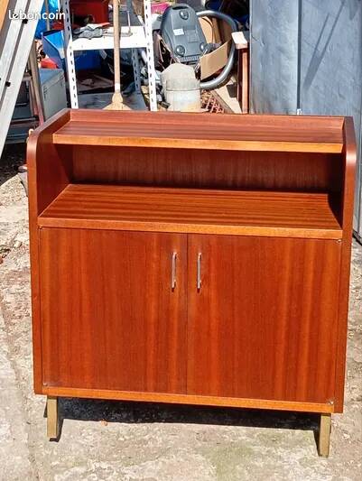 Mid-century modernist sideboard in vintage rosewood Scandinavian style