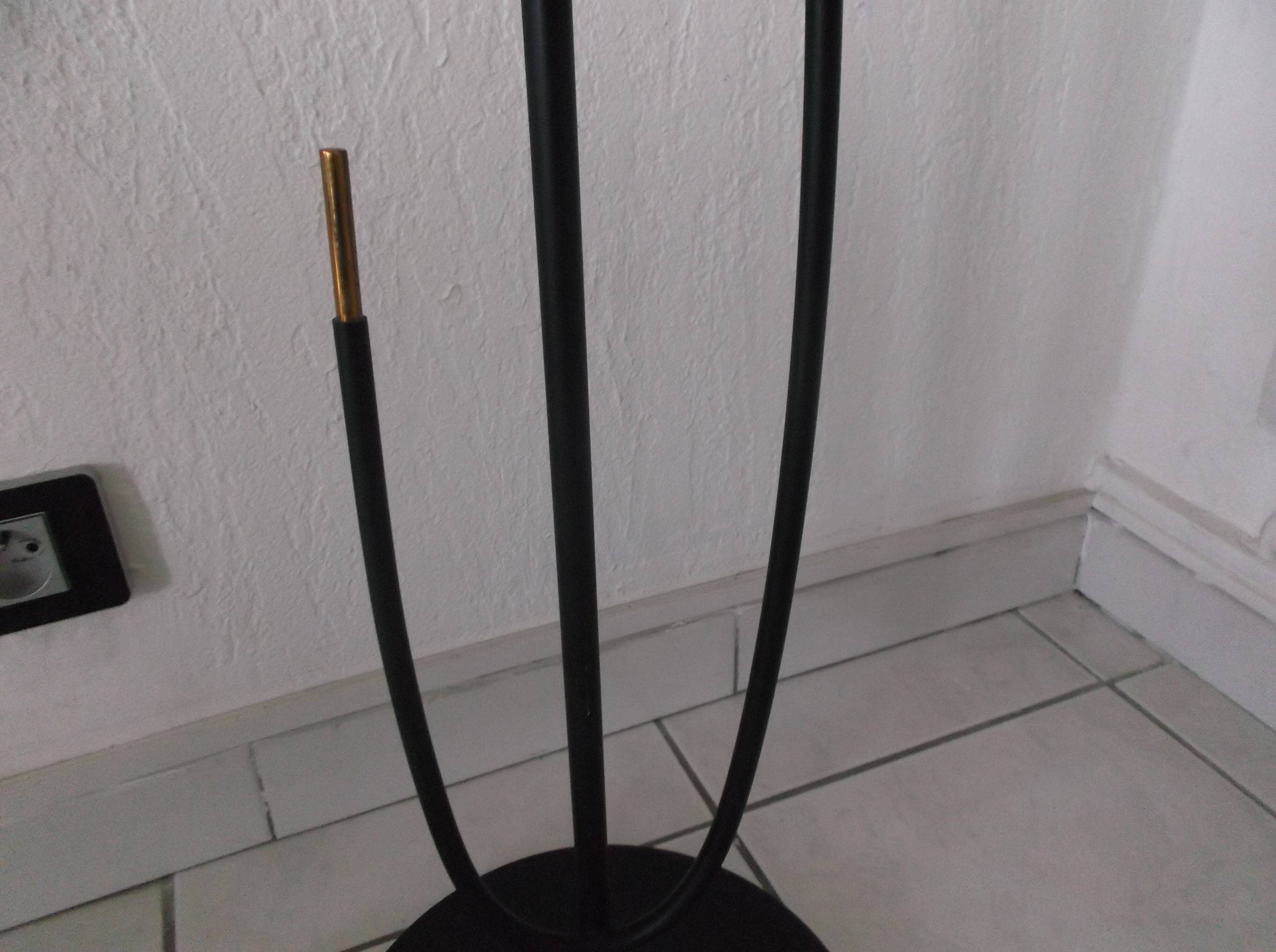 Lamppost Arlus comma