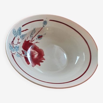 Hollow flat. Lunèville. Lyne model. Large red rose pattern.