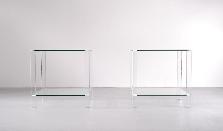 Tables d’appoint carrées en verre Lucite à deux niveaux, années 1970, France