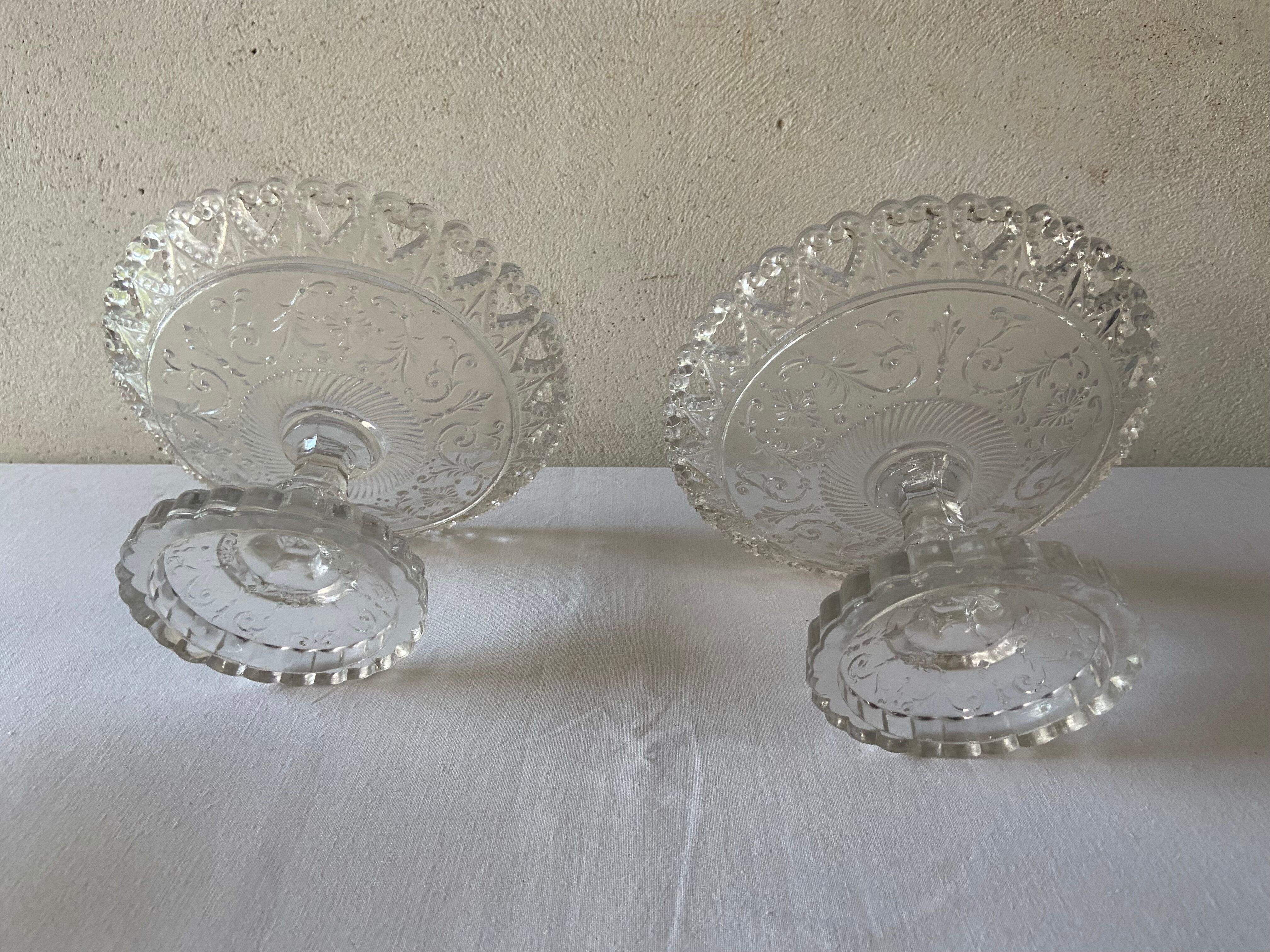 Pair of dishes