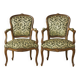 Paire de fauteuils style Louis XV, en bois massif finement sculpté
