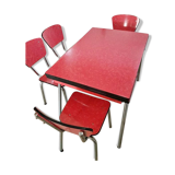 Red formica table and its 4 chairs
