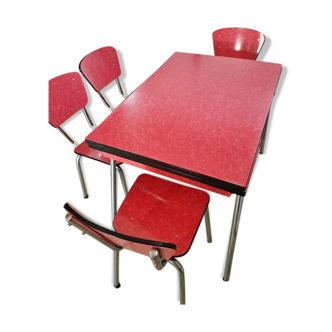 Table en formica rouge et ses 4 chaises