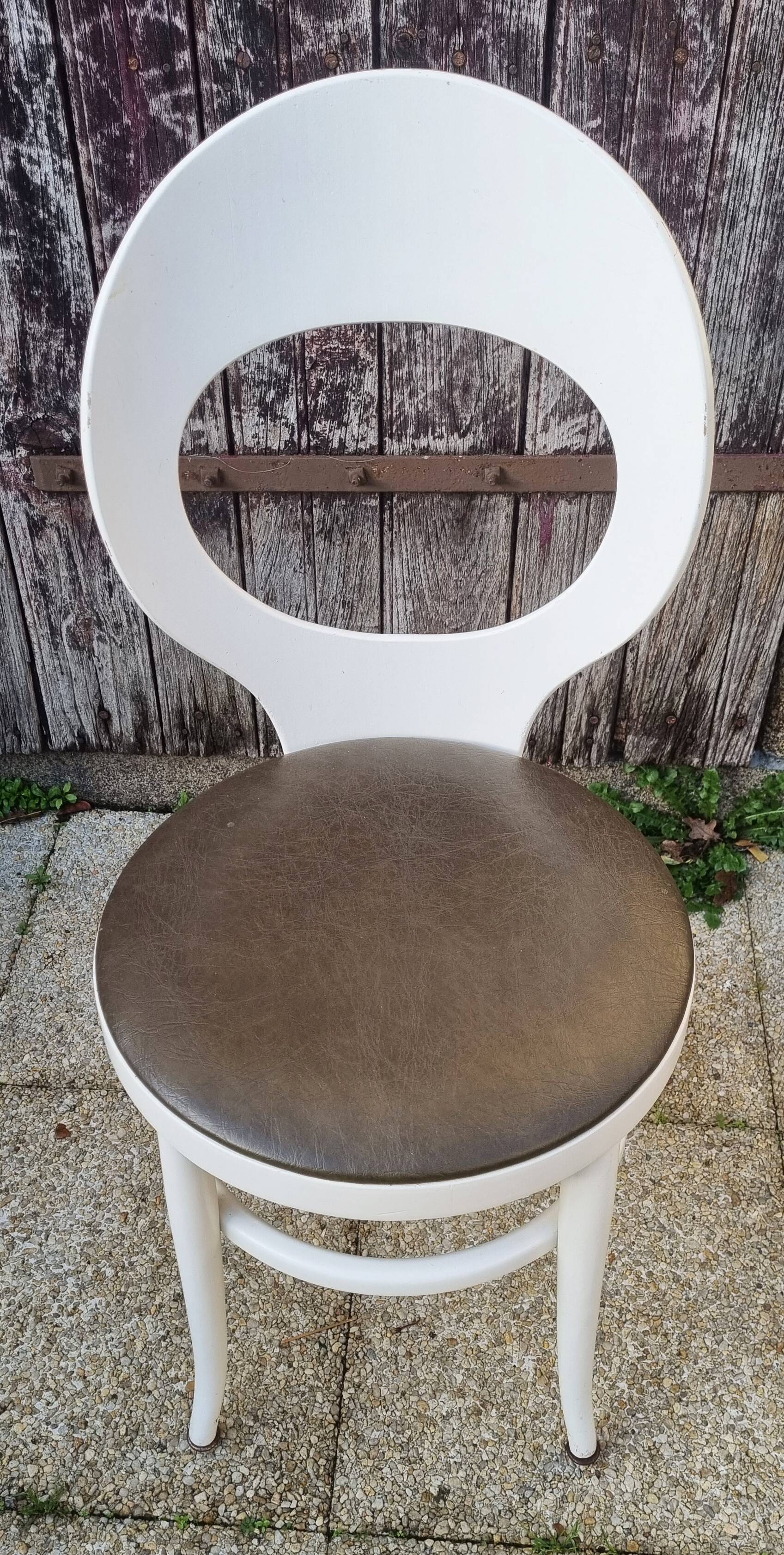 Pair Baumann chairs white seagulls, vintage, 70s